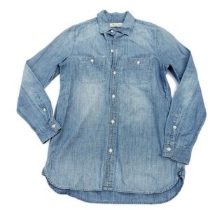 Madewell long sleeved button down denim top XS